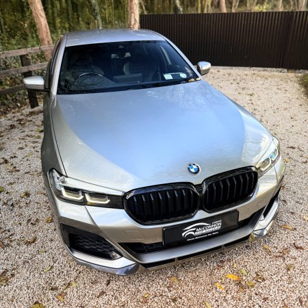2022 BMW 5-Series - photo 5