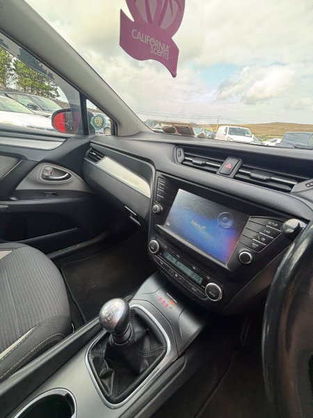 2018 Toyota Avensis - photo 14