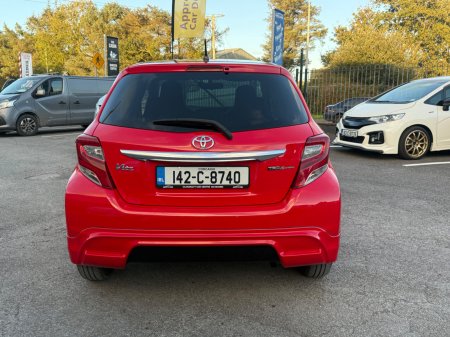 2014 Toyota Vitz - photo 9