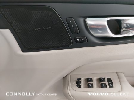 2023 Volvo XC60 - photo 25