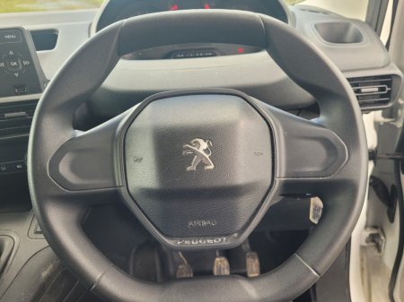 2019 Peugeot Partner - photo 6