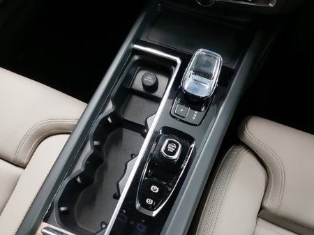 2026 Volvo XC60 - photo 13