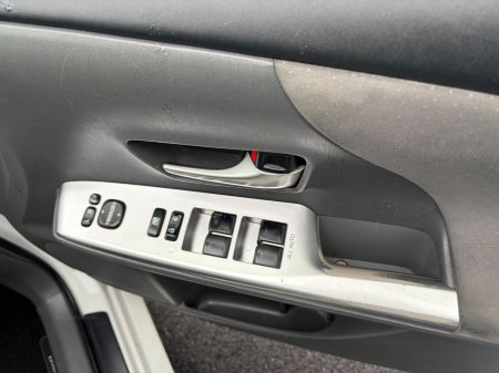 2013 Toyota Prius - photo 23