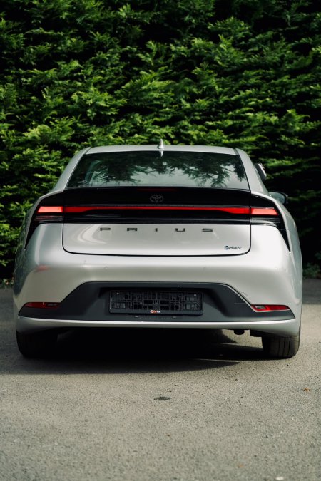 2023 Toyota Prius - photo 6