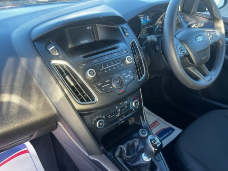 2015 Ford Focus - photo 9