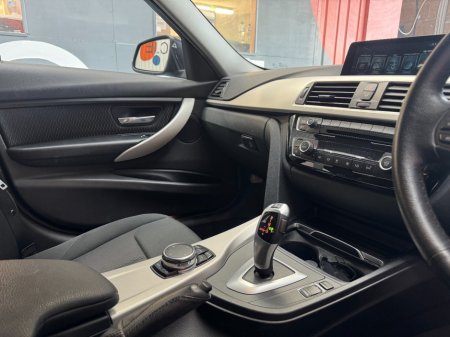 2017 BMW 3-Series - photo 15