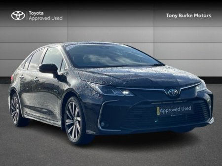 2022 Toyota Corolla Saloon - LUNASPORT Edition - 1.8 Hybrid - Automatic - 222 Plate - Tax EUR 190 - NCT 2028 // Remote C