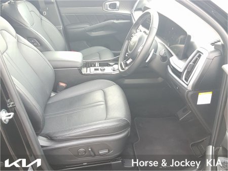 2025 Kia Sorento - photo 2