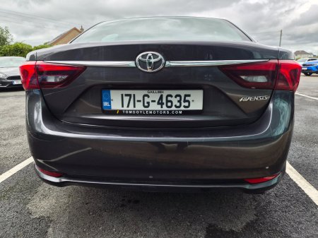 2017 Toyota Avensis - photo 4
