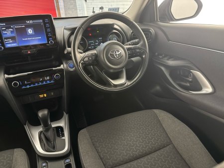 2023 Toyota Yaris Cross - photo 9