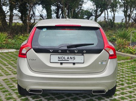 2017 Volvo V60 - photo 12