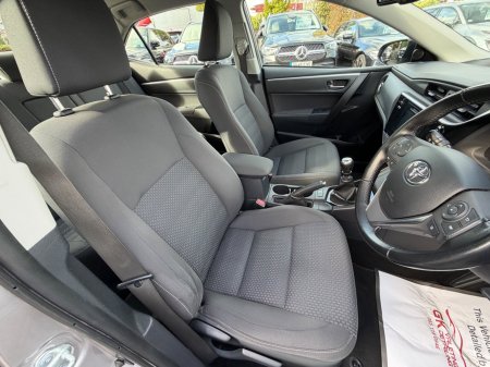 2018 Toyota Corolla - photo 12