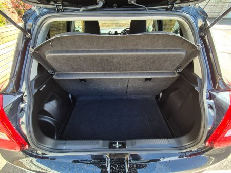 2023 Suzuki Swift - photo 10