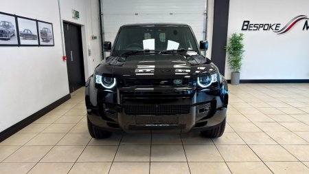 2025 Land Rover Defender - photo 6