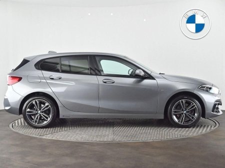 2023 BMW 1-Series - photo 21