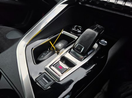 2020 Peugeot 5008 - photo 21