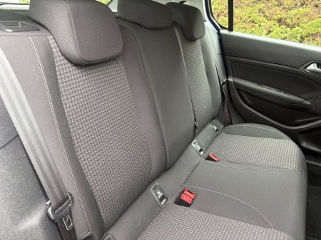 2019 Peugeot 308 - photo 9