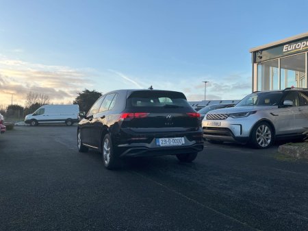 2023 Volkswagen Golf - photo 9