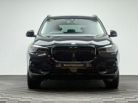 2022 BMW X5 - photo 2