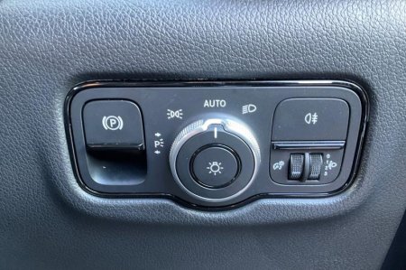 2025 Mercedes-Benz Vito - photo 19