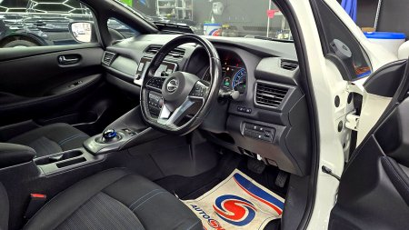 2023 Nissan Leaf - photo 17