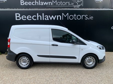 2023 Ford Transit Courier - photo 2