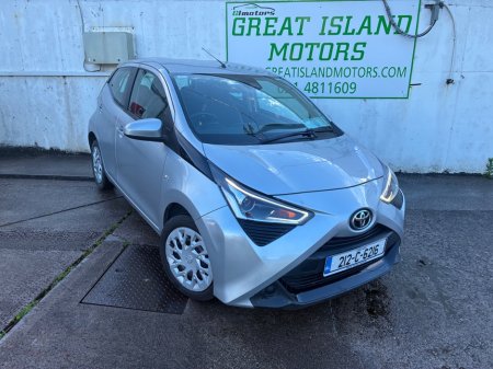 2021 Toyota Aygo 1.0 VVT-I X-PLAY 71BHP 5DR