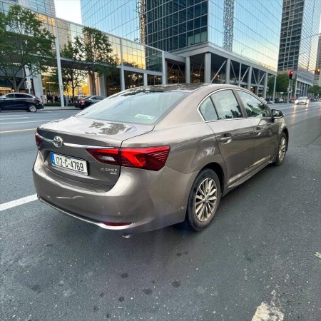 2017 Toyota Avensis - photo 17