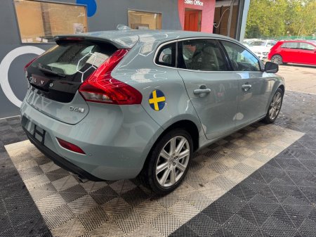 2018 Volvo V40 - photo 3