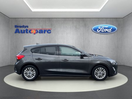 2021 Ford Focus - photo 8