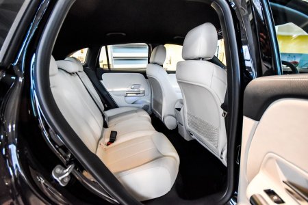 2026 Mercedes-Benz GLA - photo 12