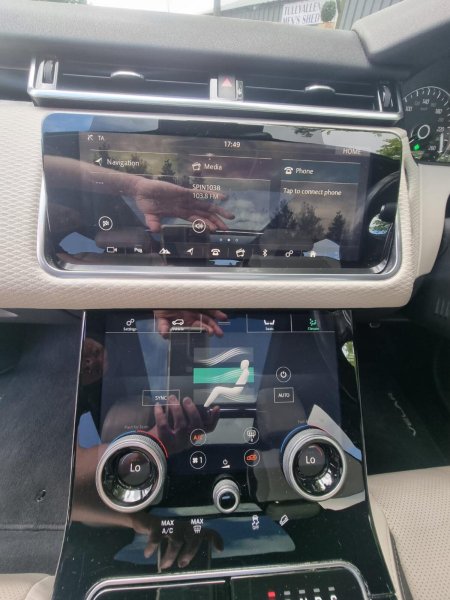 2018 Land Rover Range Rover Velar - photo 35