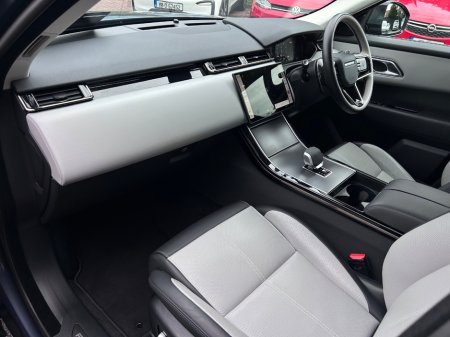 2025 Land Rover Range Rover Velar - photo 8