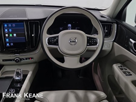 2022 Volvo XC60 - photo 5