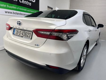 2021 Toyota Camry - photo 6