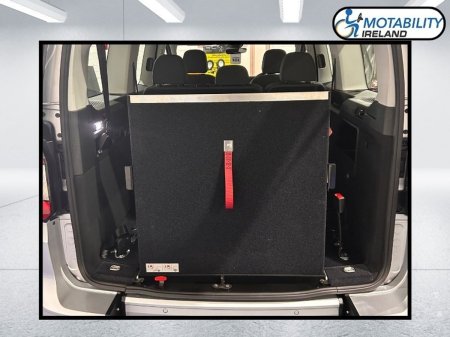 2025 Volkswagen Caddy Maxi Life - photo 9