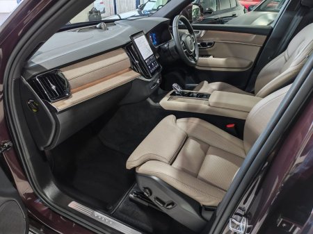 2025 Volvo XC90 - photo 12