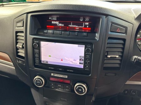 2014 Mitsubishi Pajero - photo 15