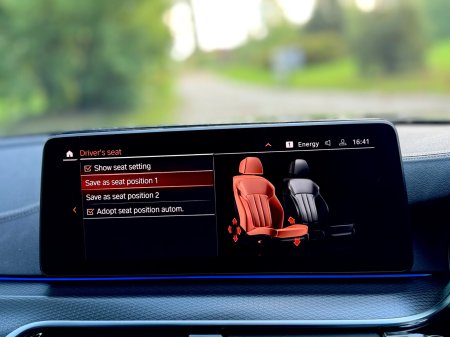 2021 BMW 5-Series - photo 31