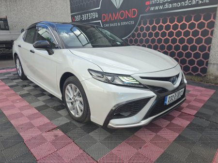 2023 Toyota Camry 2.5 Camry Hybrid Platinum Edition