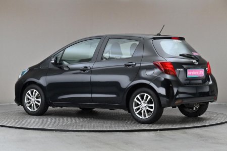 2016 Toyota Yaris - photo 6