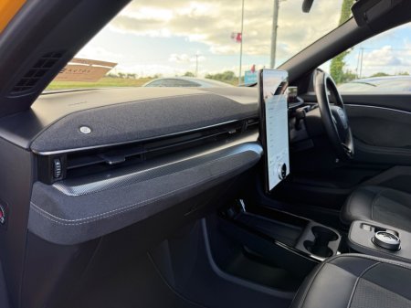 2022 Ford Mustang Mach-E - photo 35