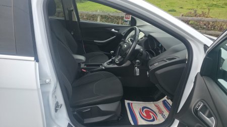 2017 Ford Focus - photo 9