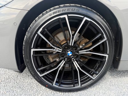 2022 BMW 5-Series - photo 20