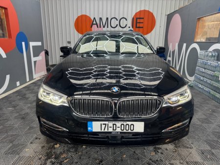2017 BMW 5-Series - photo 2