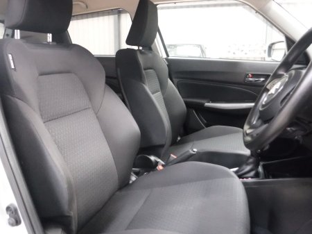 2023 Suzuki Swift - photo 13