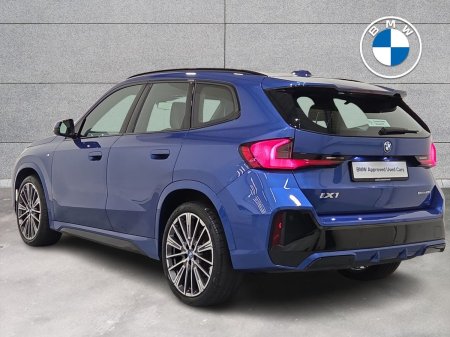 2024 BMW iX1 - photo 2