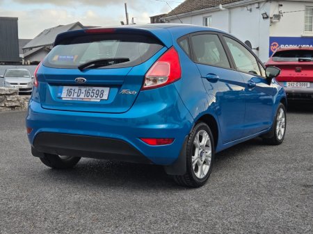 2016 Ford Fiesta - photo 5