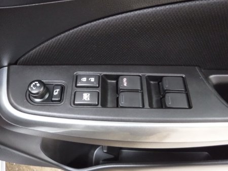 2023 Suzuki Swift - photo 15