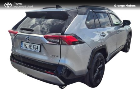 2019 Toyota RAV4 - photo 2